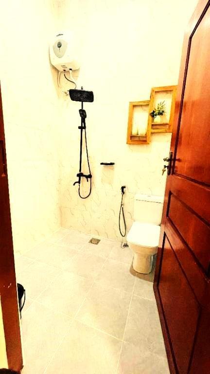 Safi House Panzió Boma la Ngombe Kültér fotó