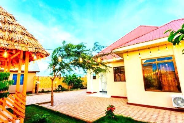 Safi House Panzió Boma la Ngombe Kültér fotó