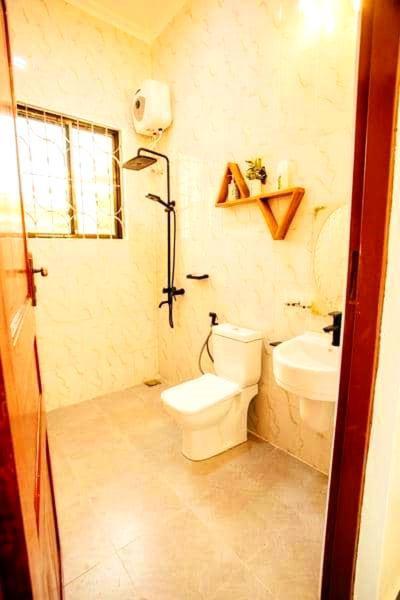 Safi House Panzió Boma la Ngombe Kültér fotó